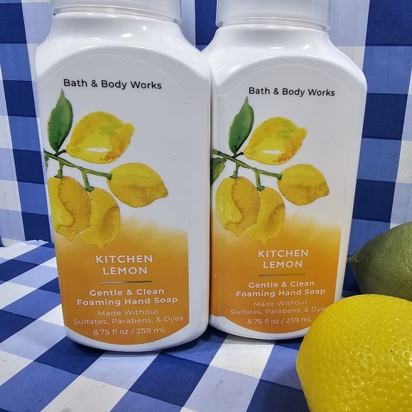 Bath & Body Works KITCHEN LEMON Gentle & Clean Foaming Hand Soap 2 Bottles - Picture 7 of 8